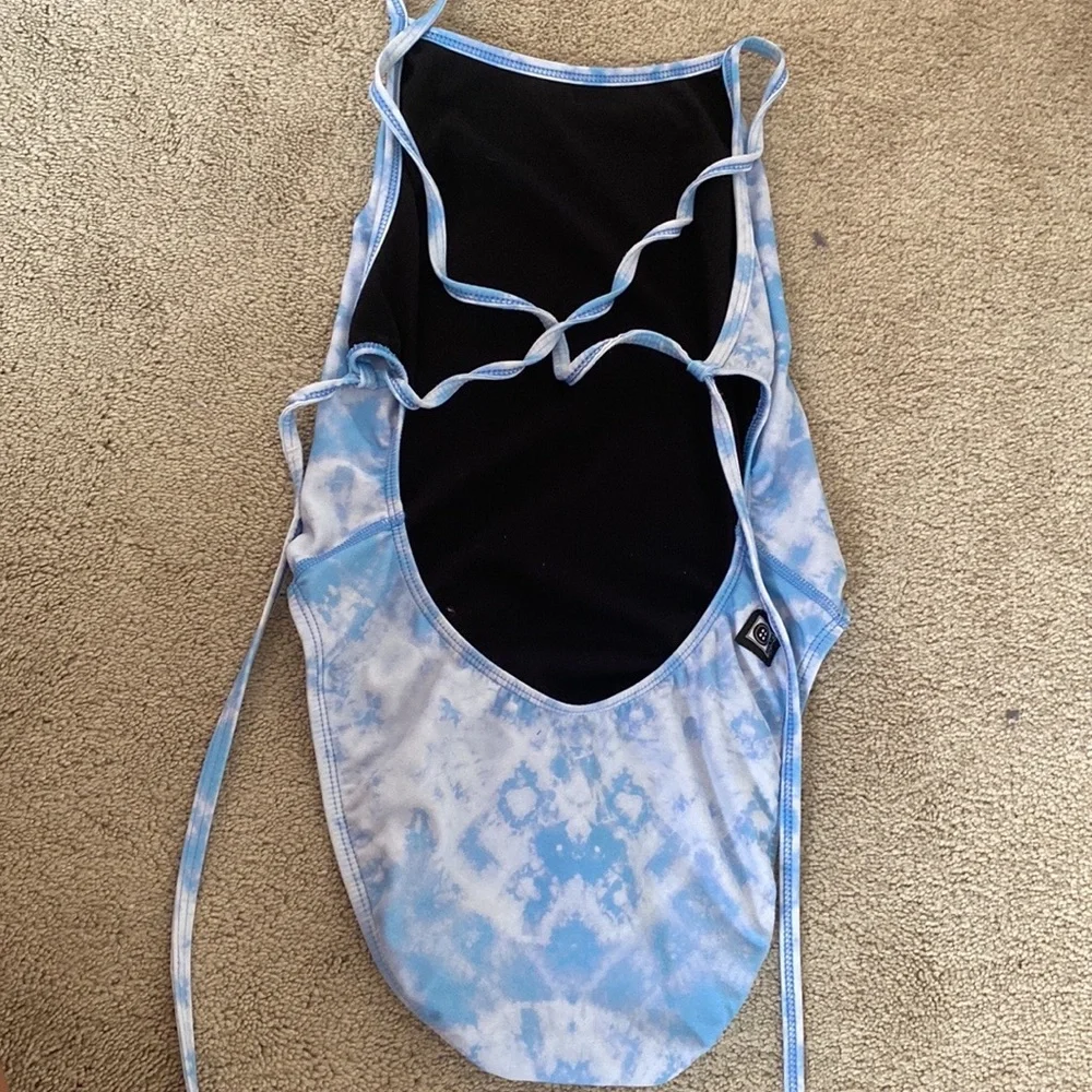 light blue/light purple jolyn one piece training suit, size 28 , tie back - Picture 2 of 3
